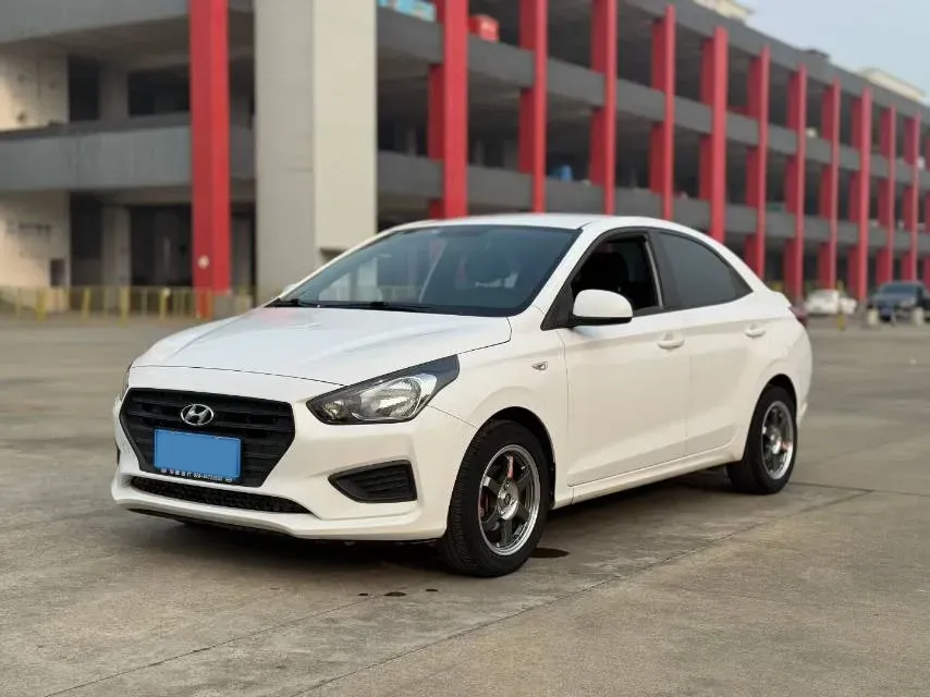2017 Hyundai Reina 1.4L 95HP L4 5MT,autocango,china used car exporter,china ev exporter,chinese used car exporter,chinese used ev exporter