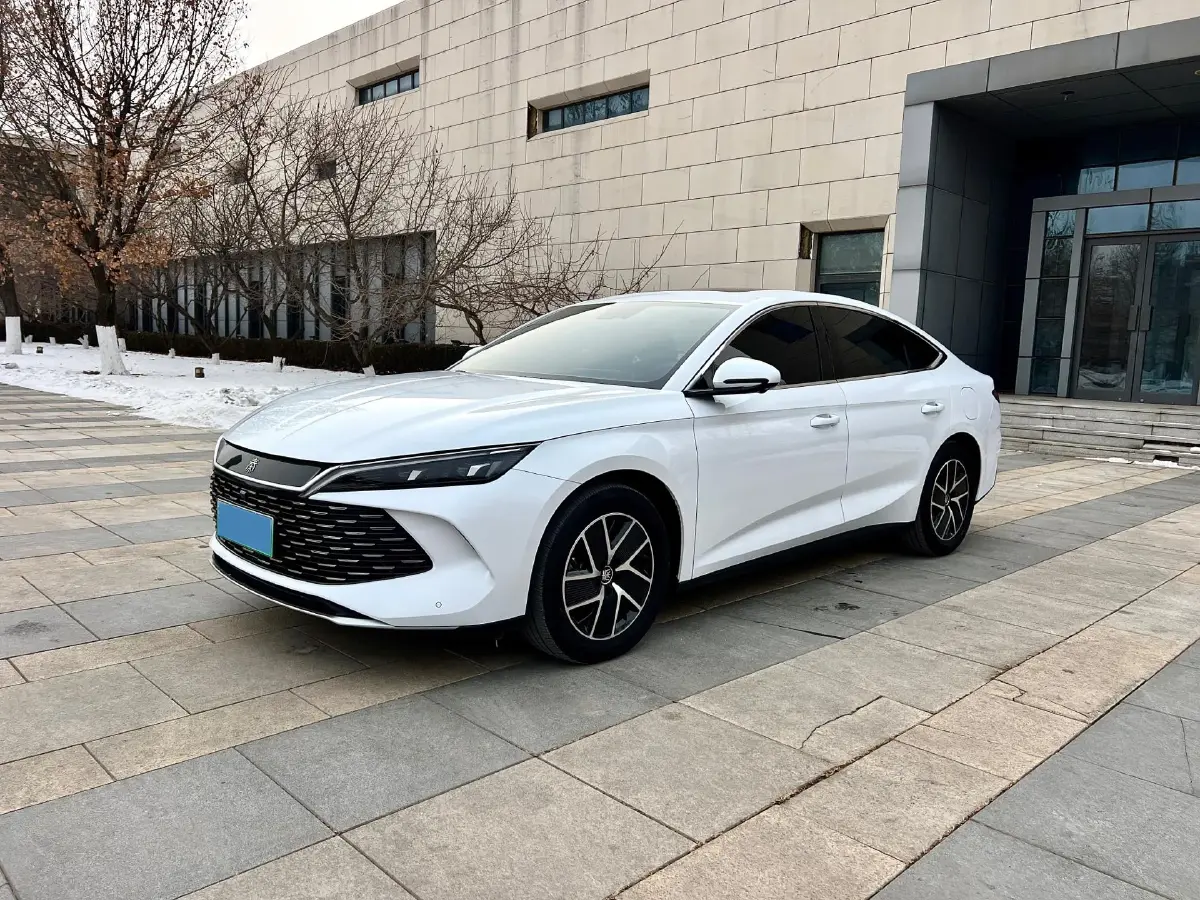 2024 BYD QinL 1.5L 101HP L4 E-CVT PHEV 15.87KWH