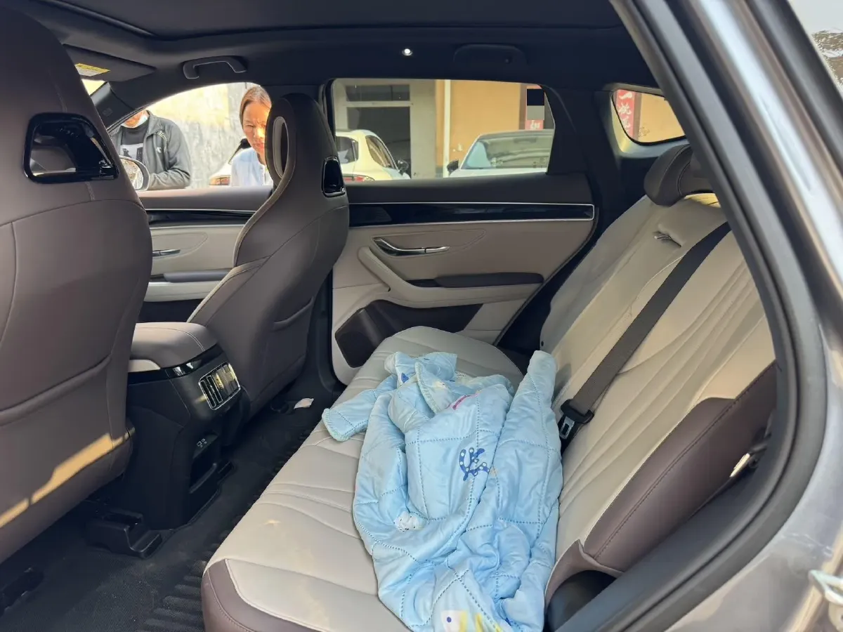 2025 BYD Song Plus BEV 71.8KWH,autocango,china used car exporter,china ev exporter,chinese used car exporter,chinese used ev exporter