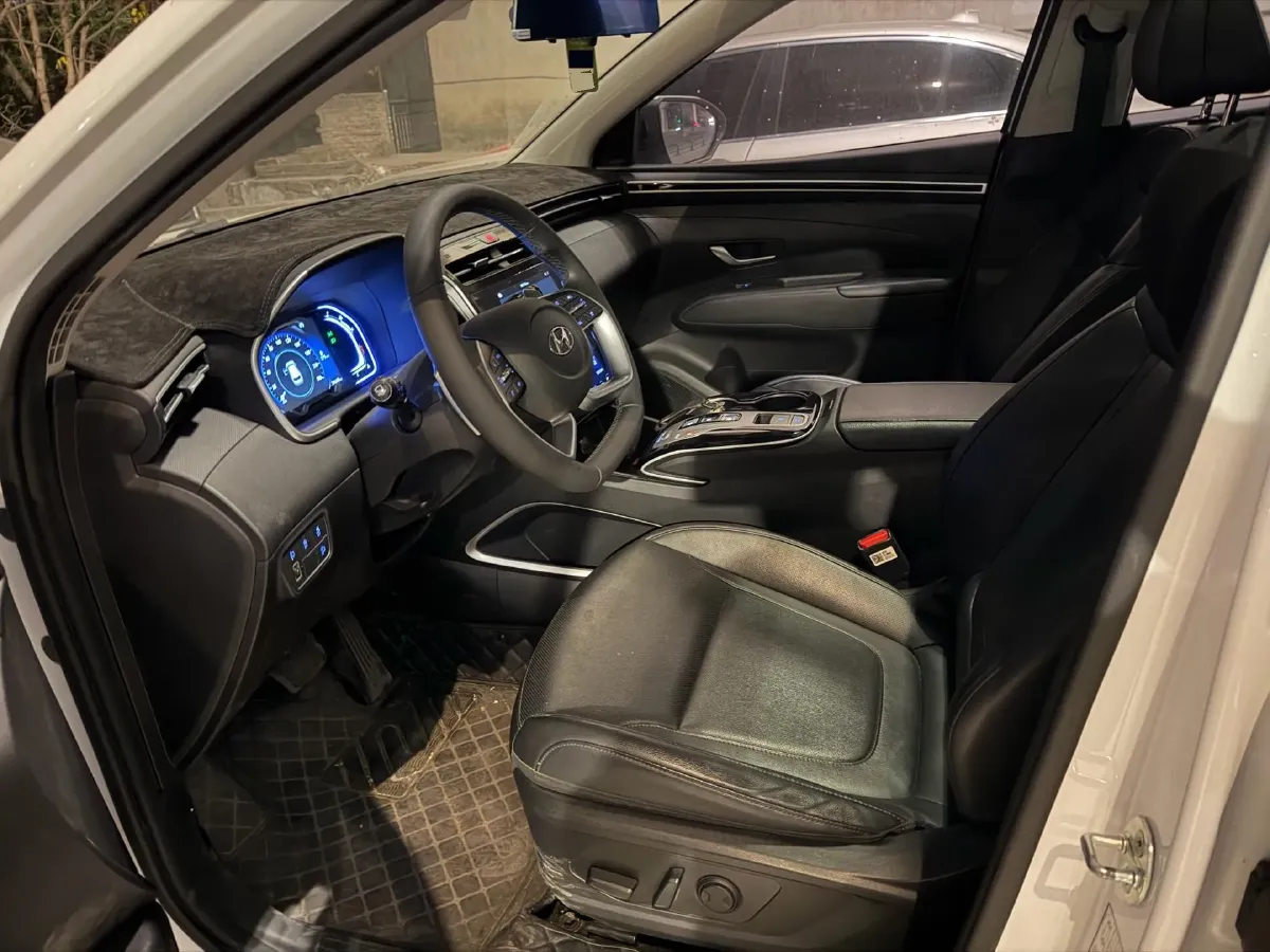 2023 Hyundai Tucson 1.5T 200HP L4 8AT,autocango,china used car exporter,china ev exporter,chinese used car exporter,chinese used ev exporter