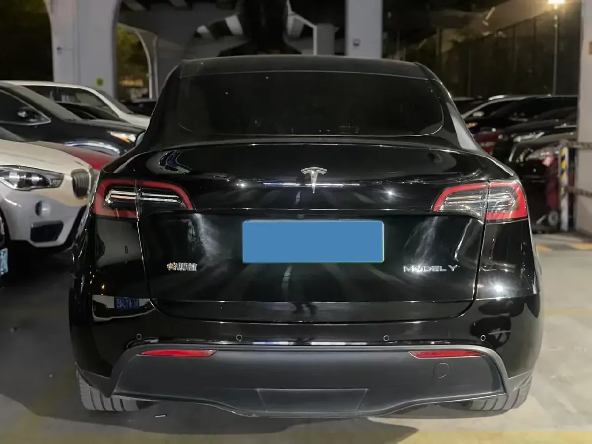 2022 Tesla Model Y BEV 60KWH,autocango,china used car exporter,china ev exporter,chinese used car exporter,chinese used ev exporter