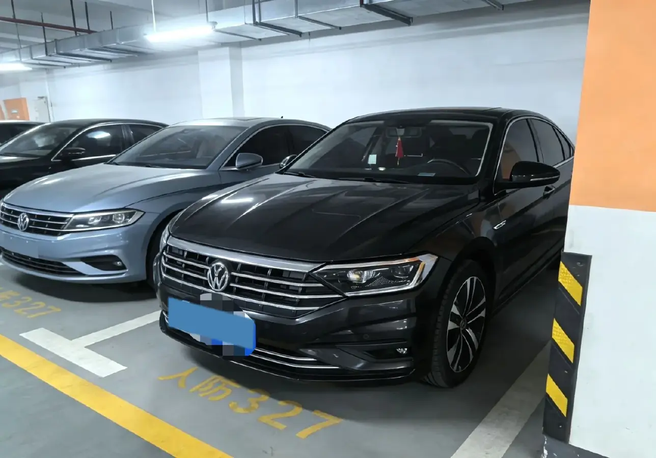 2021 Volkswagen Sagitar 1.4T 150HP L4 7DCT