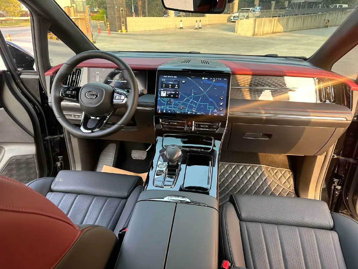 2025 GAC Trumpchi M8 2.0T 190HP L4 2DHT Hybrid,autocango,china used car exporter,china ev exporter,chinese used car exporter,chinese used ev exporter