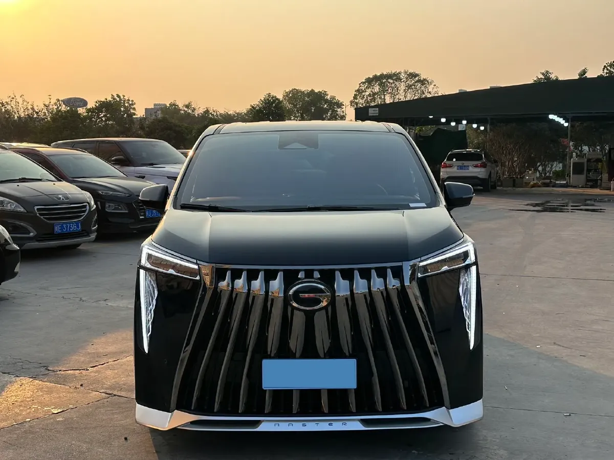 2025 GAC Trumpchi M8 2.0T 190HP L4 2DHT Hybrid,autocango,china used car exporter,china ev exporter,chinese used car exporter,chinese used ev exporter