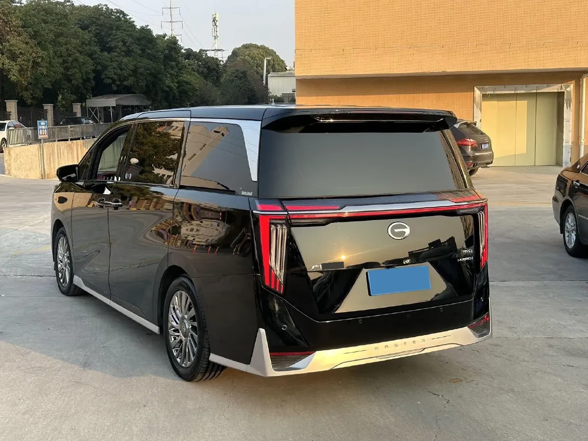 2025 GAC Trumpchi M8 2.0T 190HP L4 2DHT Hybrid,autocango,china used car exporter,china ev exporter,chinese used car exporter,chinese used ev exporter