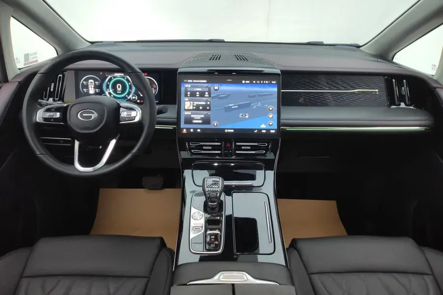 2024 GAC Trumpchi M8 2.0T 252HP L4 8AT,autocango,china used car exporter,china ev exporter,chinese used car exporter,chinese used ev exporter