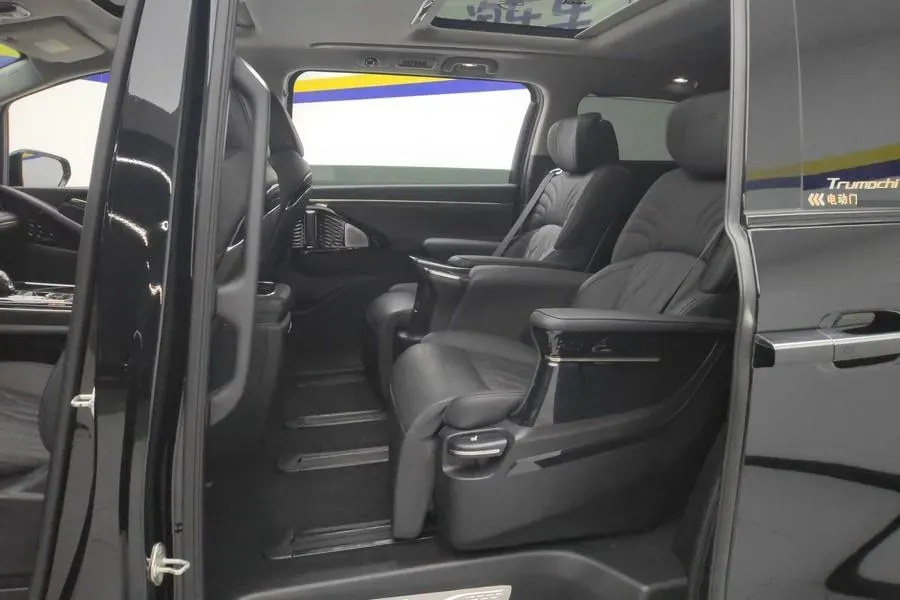 2024 GAC Trumpchi M8 2.0T 252HP L4 8AT,autocango,china used car exporter,china ev exporter,chinese used car exporter,chinese used ev exporter