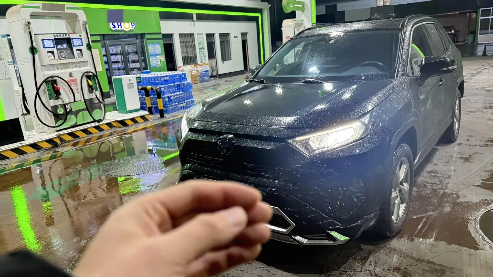 2021 Toyota RAV4 2.5L 178HP L4 E-CVT Hybrid