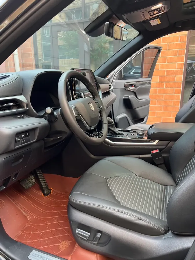 2022 Toyota Crown Kluger 2.0T 248HP L4 8AT,autocango,china used car exporter,china ev exporter,chinese used car exporter,chinese used ev exporter