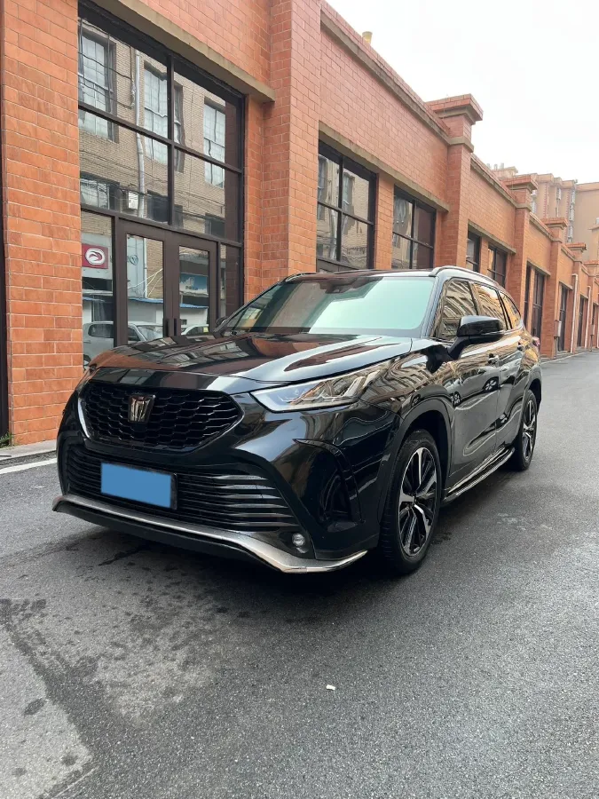 2022 Toyota Crown Kluger 2.0T 248HP L4 8AT,autocango,china used car exporter,china ev exporter,chinese used car exporter,chinese used ev exporter