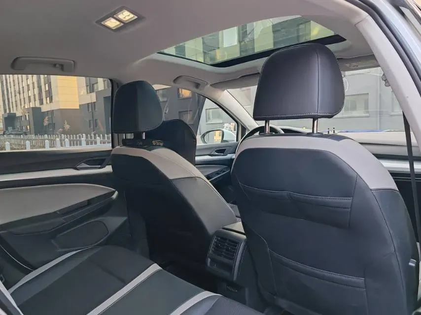 2021 Volkswagen Golf 1.4T 150HP L4 7DCT,autocango,china used car exporter,china ev exporter,chinese used car exporter,chinese used ev exporter