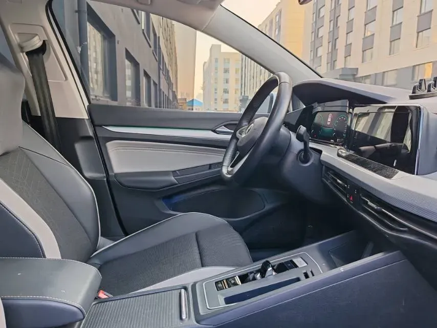 2021 Volkswagen Golf 1.4T 150HP L4 7DCT,autocango,china used car exporter,china ev exporter,chinese used car exporter,chinese used ev exporter