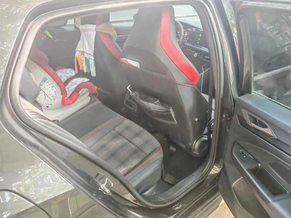 2021 Honda CR-V 1.5T 193HP L4 CVT,autocango,china used car exporter,china ev exporter,chinese used car exporter,chinese used ev exporter