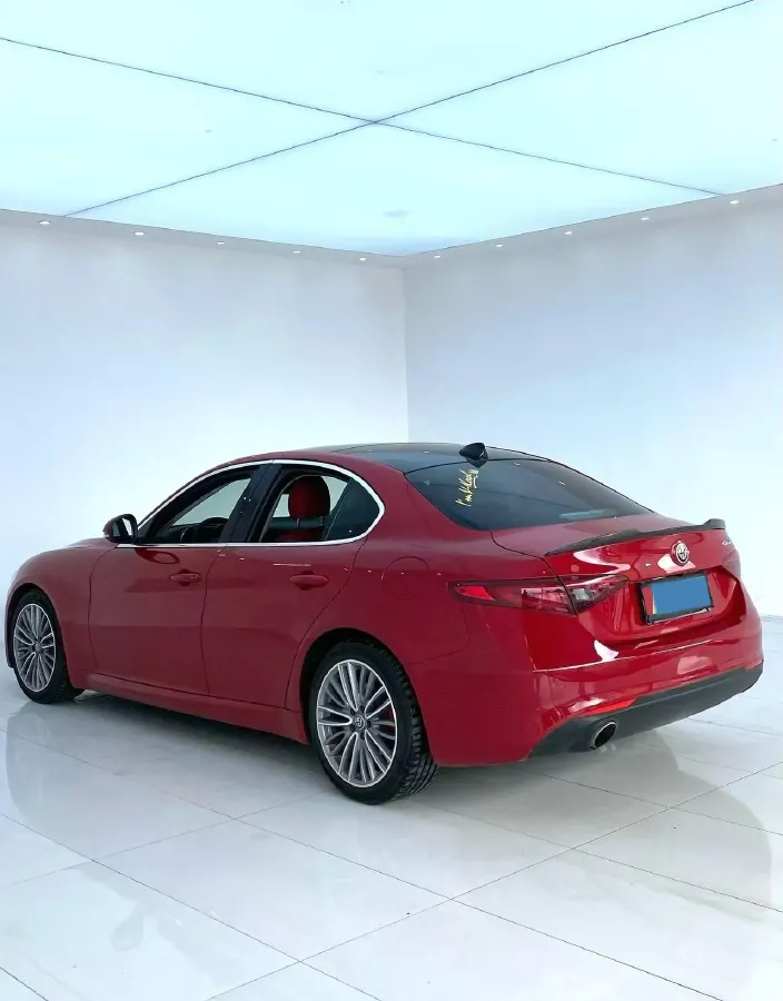 2017 Toyota Highlander 2.0T 220HP L4 6AT,autocango,china used car exporter,china ev exporter,chinese used car exporter,chinese used ev exporter