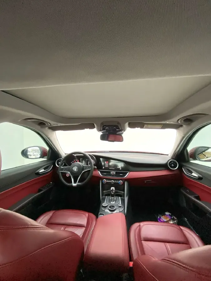 2017 Toyota Highlander 2.0T 220HP L4 6AT,autocango,china used car exporter,china ev exporter,chinese used car exporter,chinese used ev exporter