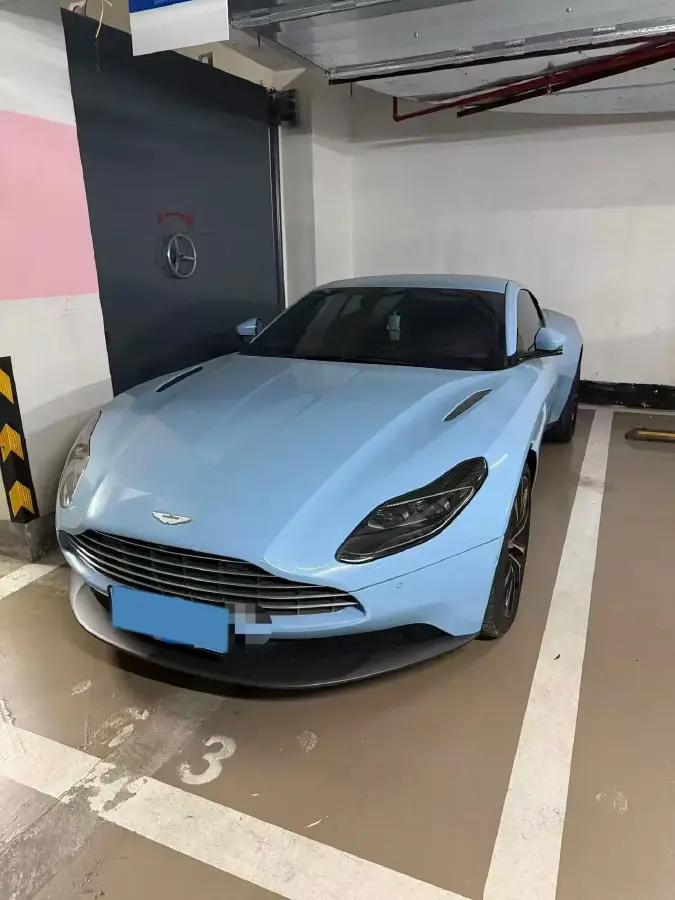 2020 Aston Martin DB11 4.0T 510HP V8 8AT