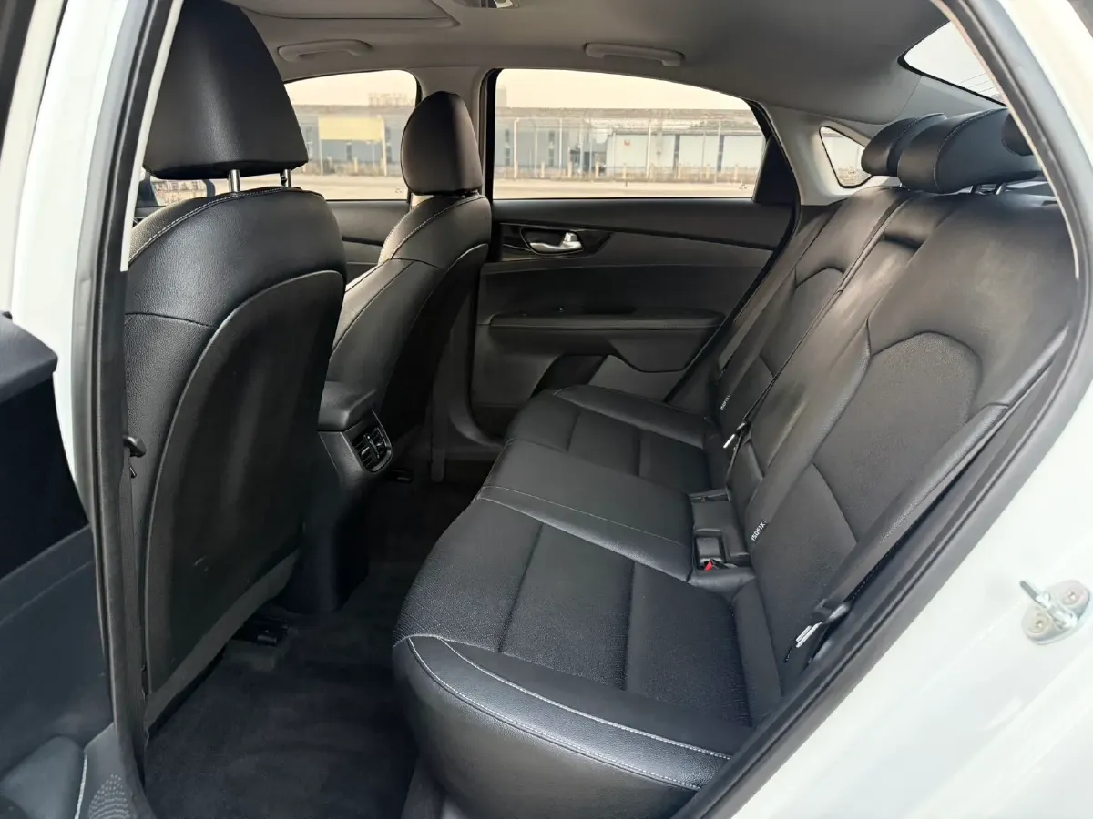 2019 Kia K3 1.5L 115HP L4 CVT,autocango,china used car exporter,china ev exporter,chinese used car exporter,chinese used ev exporter