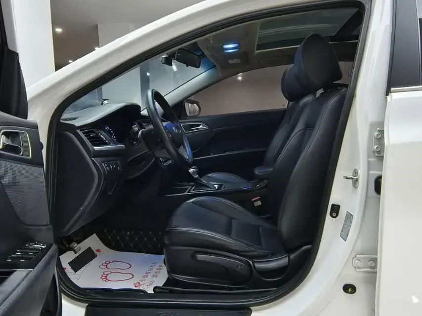 2019 Hyundai Mistra 1.8L 143HP L4 6AT,autocango,china used car exporter,china ev exporter,chinese used car exporter,chinese used ev exporter