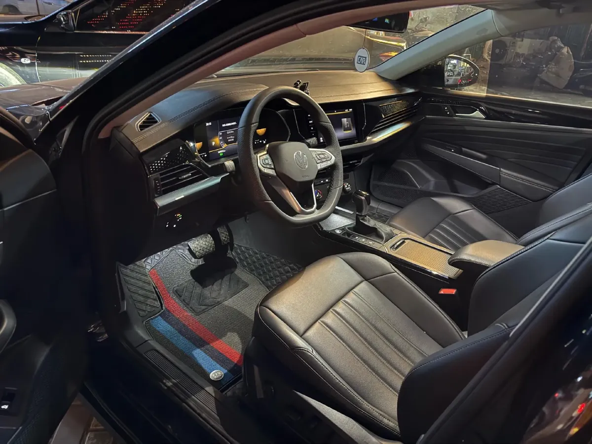 2024 Volkswagen Passat 1.4T 150HP L4 7DCT,autocango,china used car exporter,china ev exporter,chinese used car exporter,chinese used ev exporter