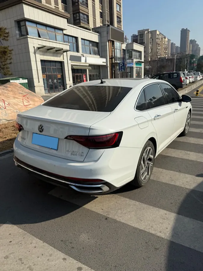 2024 Volkswagen Sagitar 1.5T 160HP L4 7DCT,autocango,china used car exporter,china ev exporter,chinese used car exporter,chinese used ev exporter