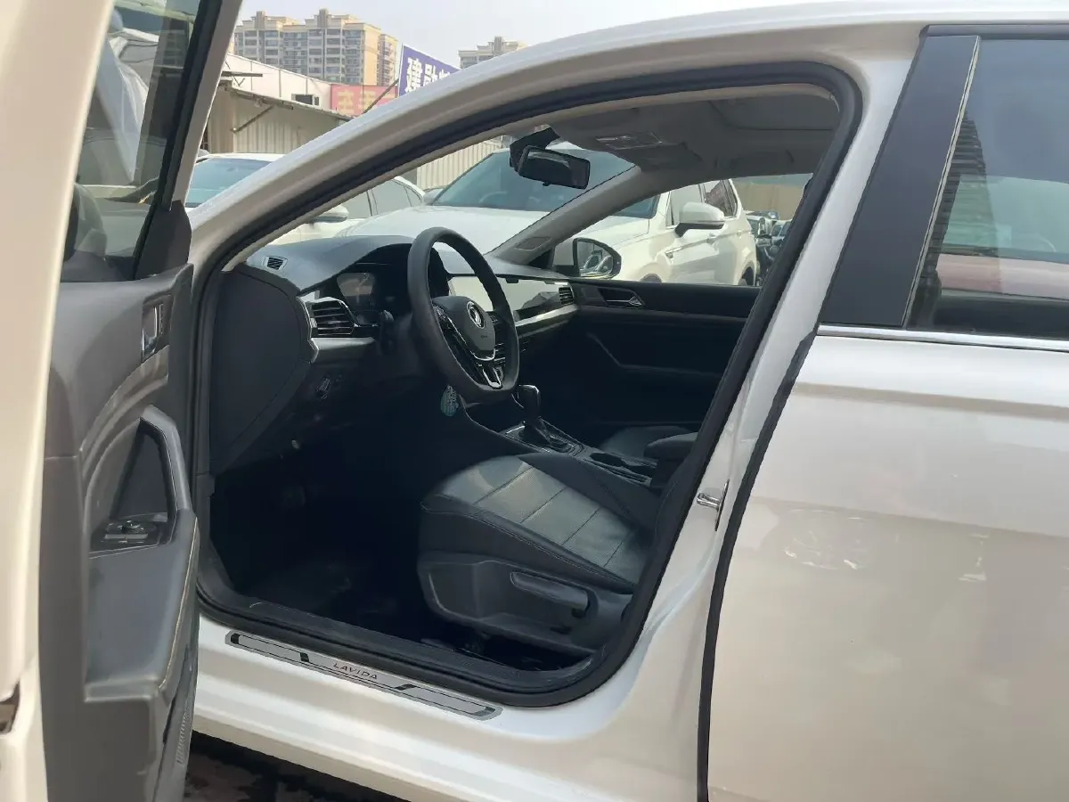 2022 Buick Verano 1.5T 184HP L4 CVT,autocango,china used car exporter,china ev exporter,chinese used car exporter,chinese used ev exporter