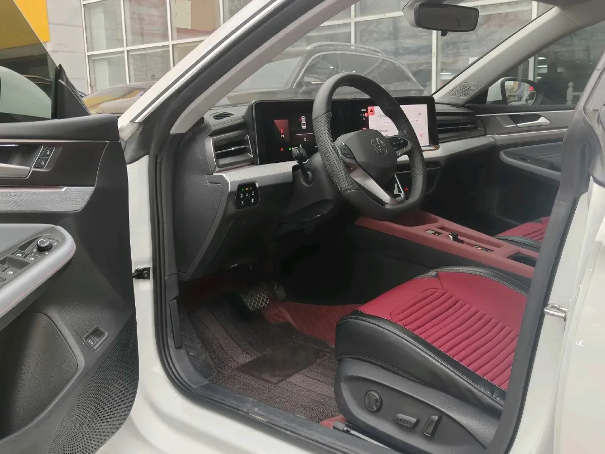 2024 Volkswagen Lamando 1.4T 150HP L4 7DCT,autocango,china used car exporter,china ev exporter,chinese used car exporter,chinese used ev exporter