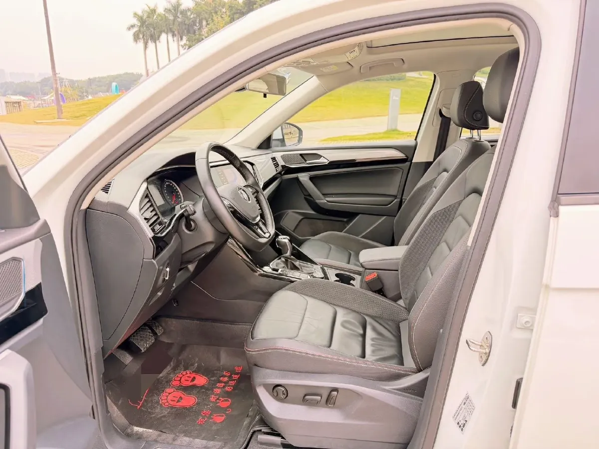 2019 Volkswagen Tayron 2.0T 186HP L4 7DCT,autocango,china used car exporter,china ev exporter,chinese used car exporter,chinese used ev exporter