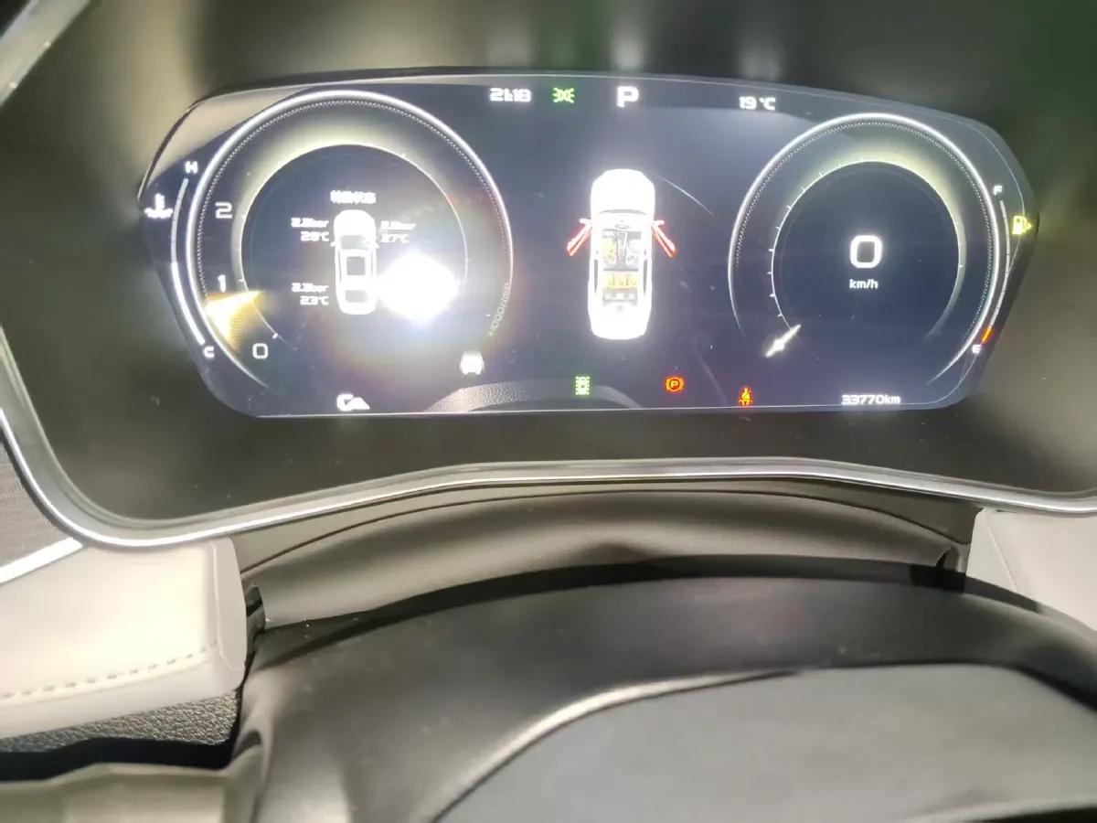 2021 Geely Preface 2.0T 190HP L4 7DCT,autocango,china used car exporter,china ev exporter,chinese used car exporter,chinese used ev exporter