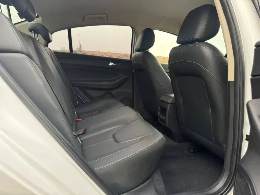 2020 Chery Arrizo 5 1.5L 116HP L4 CVT,autocango,china used car exporter,china ev exporter,chinese used car exporter,chinese used ev exporter