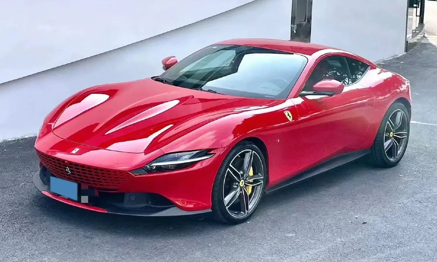 2020 Ferrari Roma 3.9T 620HP V8 8DCT,autocango,china used car exporter,china ev exporter,chinese used car exporter,chinese used ev exporter