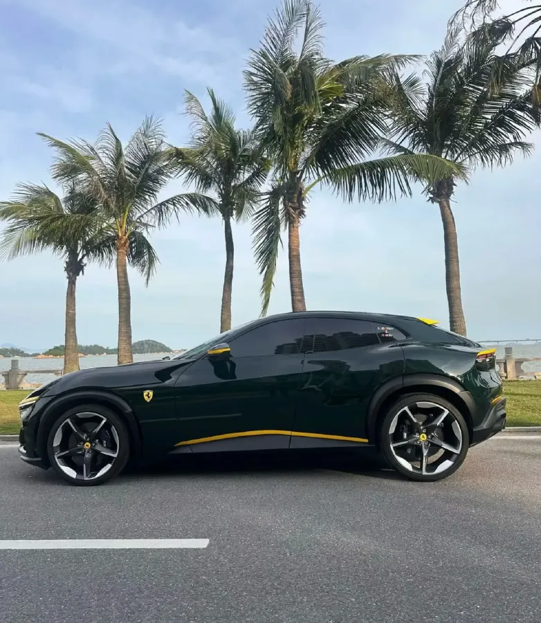 2023 Ferrari Purosangue 6.5L 725HP V12 8DCT,autocango,china used car exporter,china ev exporter,chinese used car exporter,chinese used ev exporter