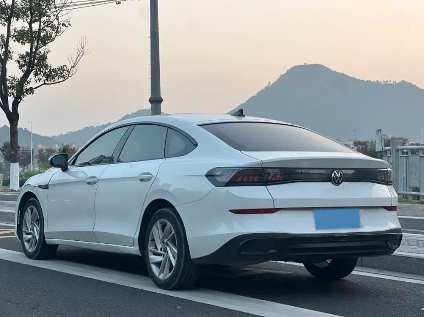 2022 Volkswagen Lavida 1.4T 150HP L4 7DCT,autocango,china used car exporter,china ev exporter,chinese used car exporter,chinese used ev exporter