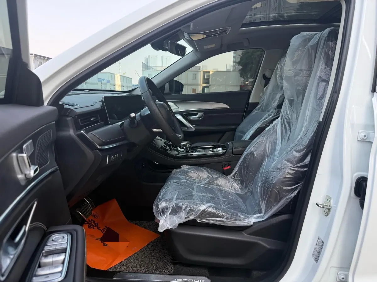 2021 Jetour X70 Plus 1.6T 197HP L4 7DCT,autocango,china used car exporter,china ev exporter,chinese used car exporter,chinese used ev exporter