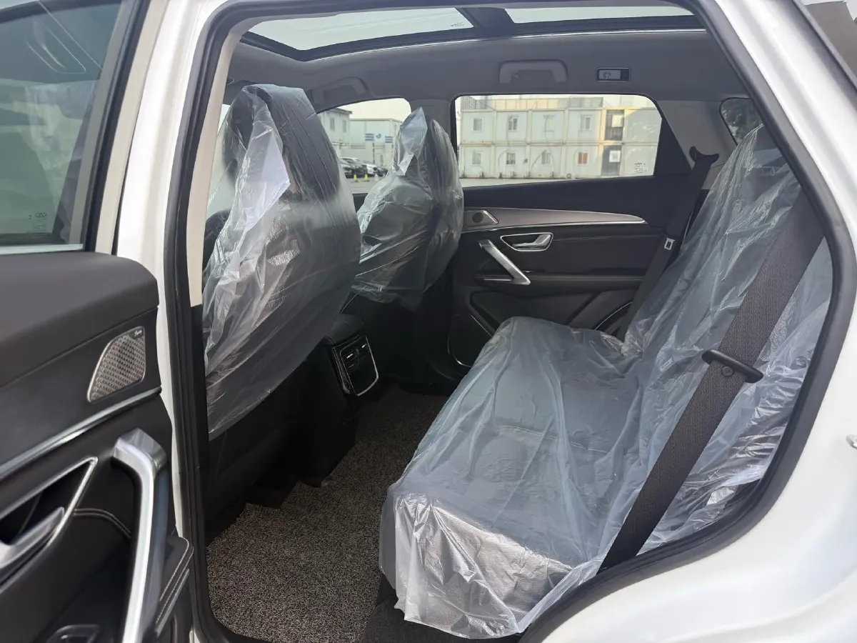 2021 Jetour X70 Plus 1.6T 197HP L4 7DCT,autocango,china used car exporter,china ev exporter,chinese used car exporter,chinese used ev exporter