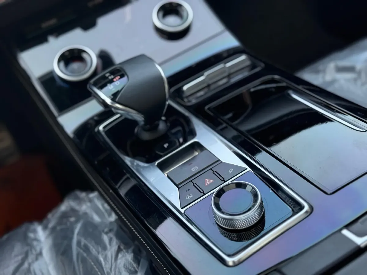 2021 Jetour X70 Plus 1.6T 197HP L4 7DCT,autocango,china used car exporter,china ev exporter,chinese used car exporter,chinese used ev exporter