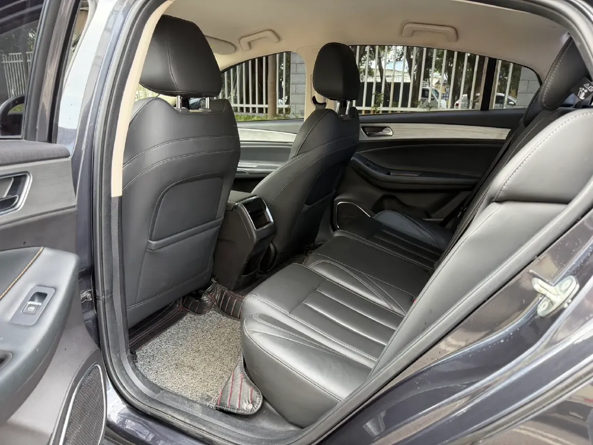 2021 Chery Arrizo 5 Plus 1.5L 116HP L4 CVT,autocango,china used car exporter,china ev exporter,chinese used car exporter,chinese used ev exporter