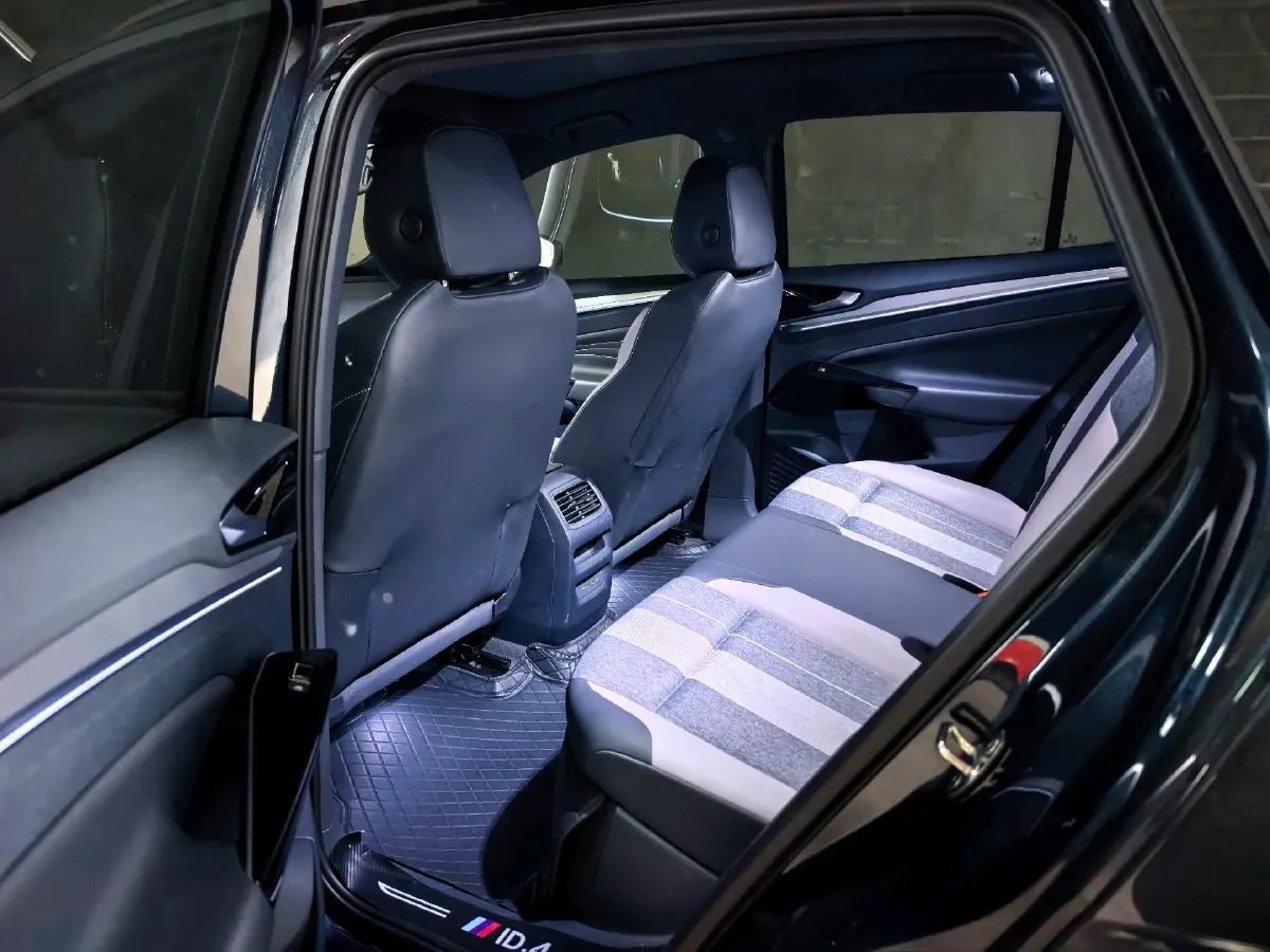 2026 Volkswagen ID.4 Crozz BEV,autocango,china used car exporter,china ev exporter,chinese used car exporter,chinese used ev exporter