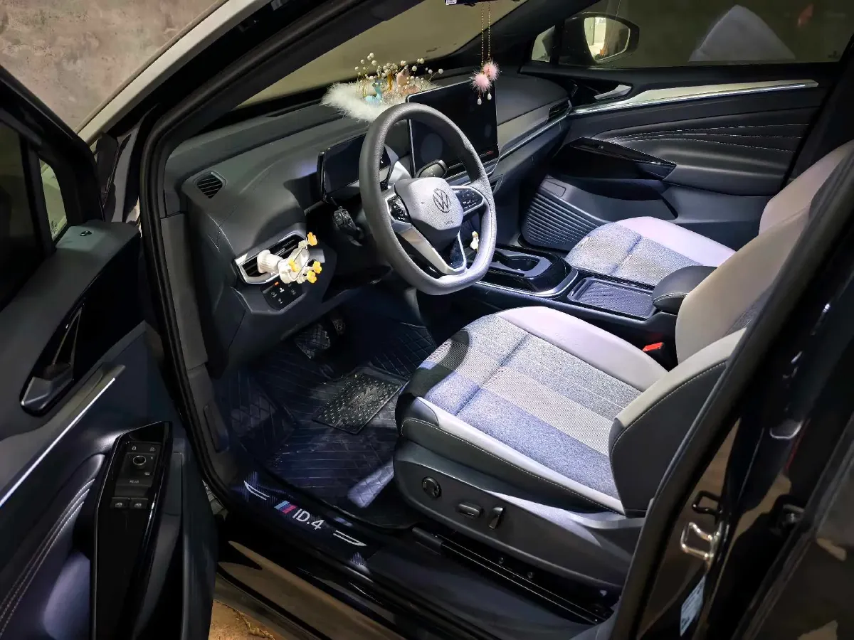 2026 Volkswagen ID.4 Crozz BEV,autocango,china used car exporter,china ev exporter,chinese used car exporter,chinese used ev exporter