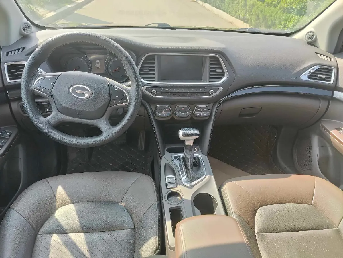 2018 GAC Trumpchi GS4 1.5T 152HP L4 6AT,autocango,china used car exporter,china ev exporter,chinese used car exporter,chinese used ev exporter