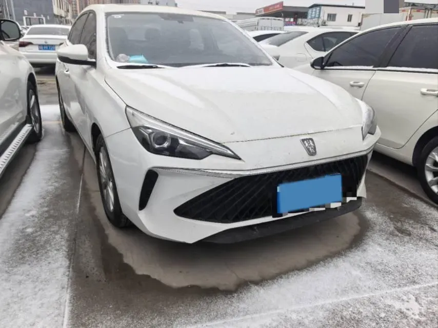 2023 Roewe i5 1.5L 129HP L4 CVT,autocango,china used car exporter,china ev exporter,chinese used car exporter,chinese used ev exporter