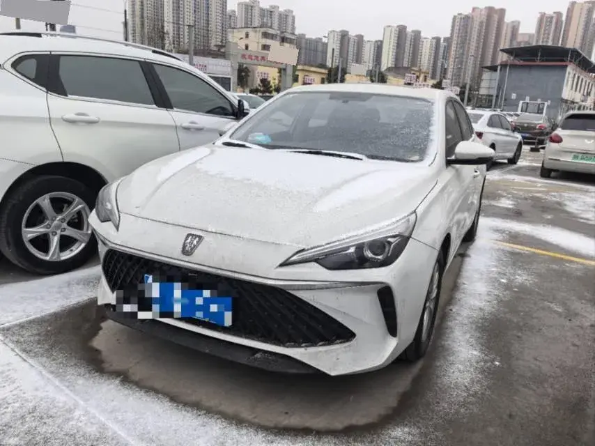 2023 Roewe i5 1.5L 129HP L4 CVT