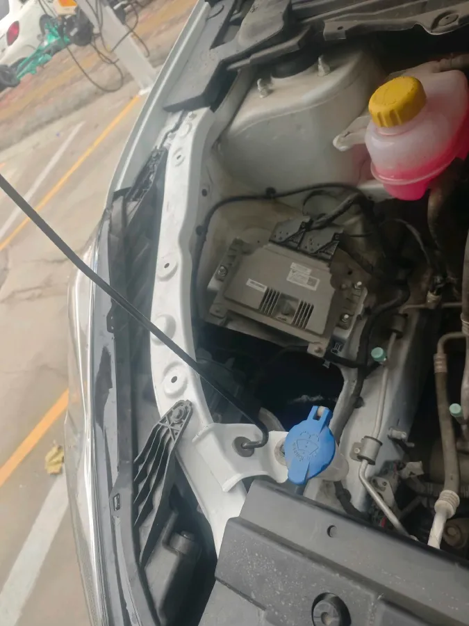 2022 Venucia Grand V 1.5T 190HP L4 7DCT,autocango,china used car exporter,china ev exporter,chinese used car exporter,chinese used ev exporter