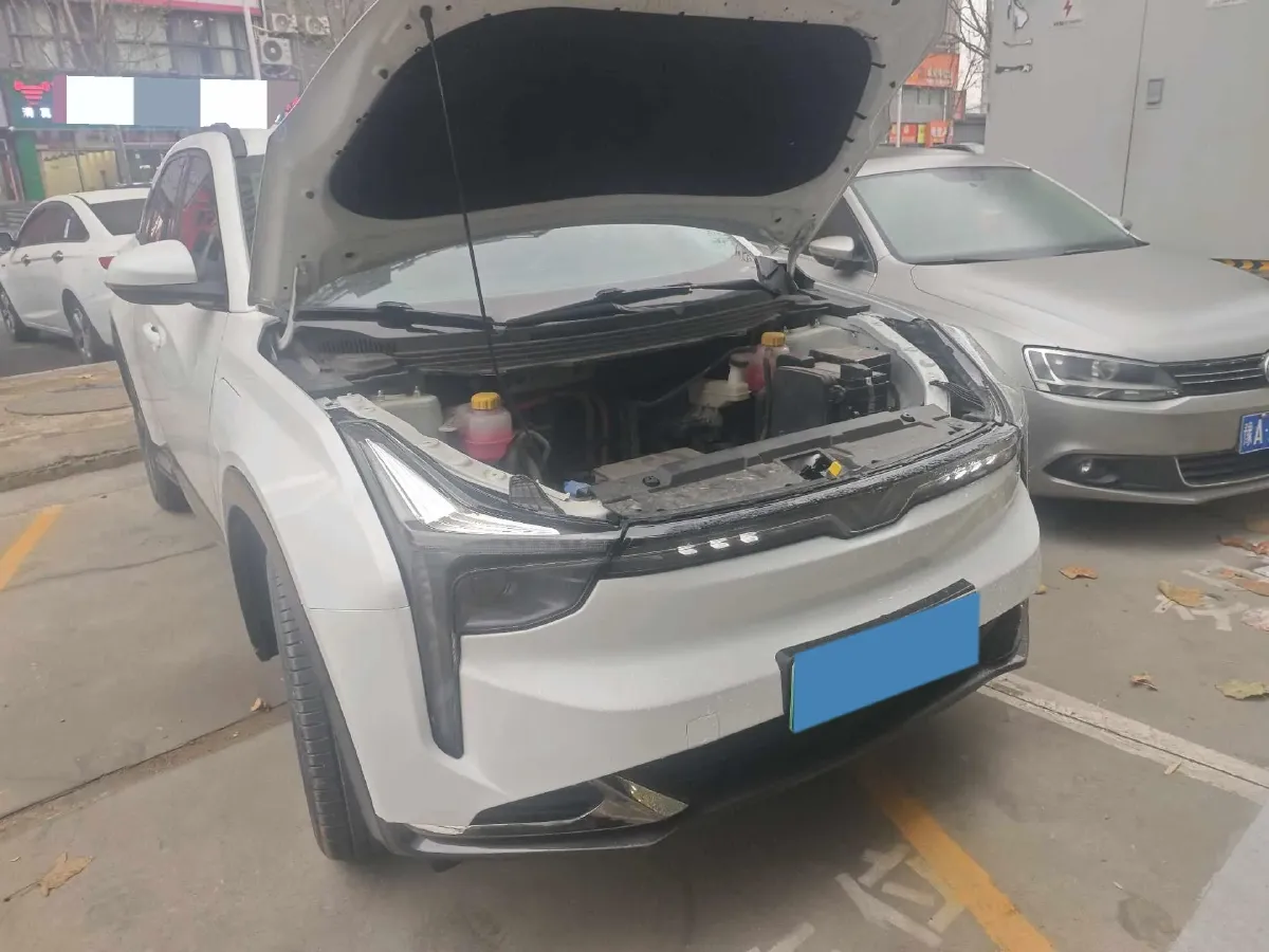 2022 Venucia Grand V 1.5T 190HP L4 7DCT,autocango,china used car exporter,china ev exporter,chinese used car exporter,chinese used ev exporter