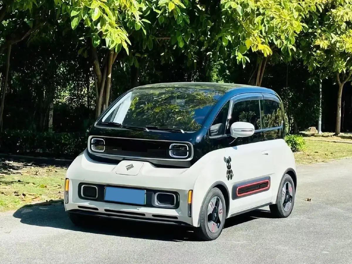 2022 BaoJun KiWi EV BEV 31.9KWH