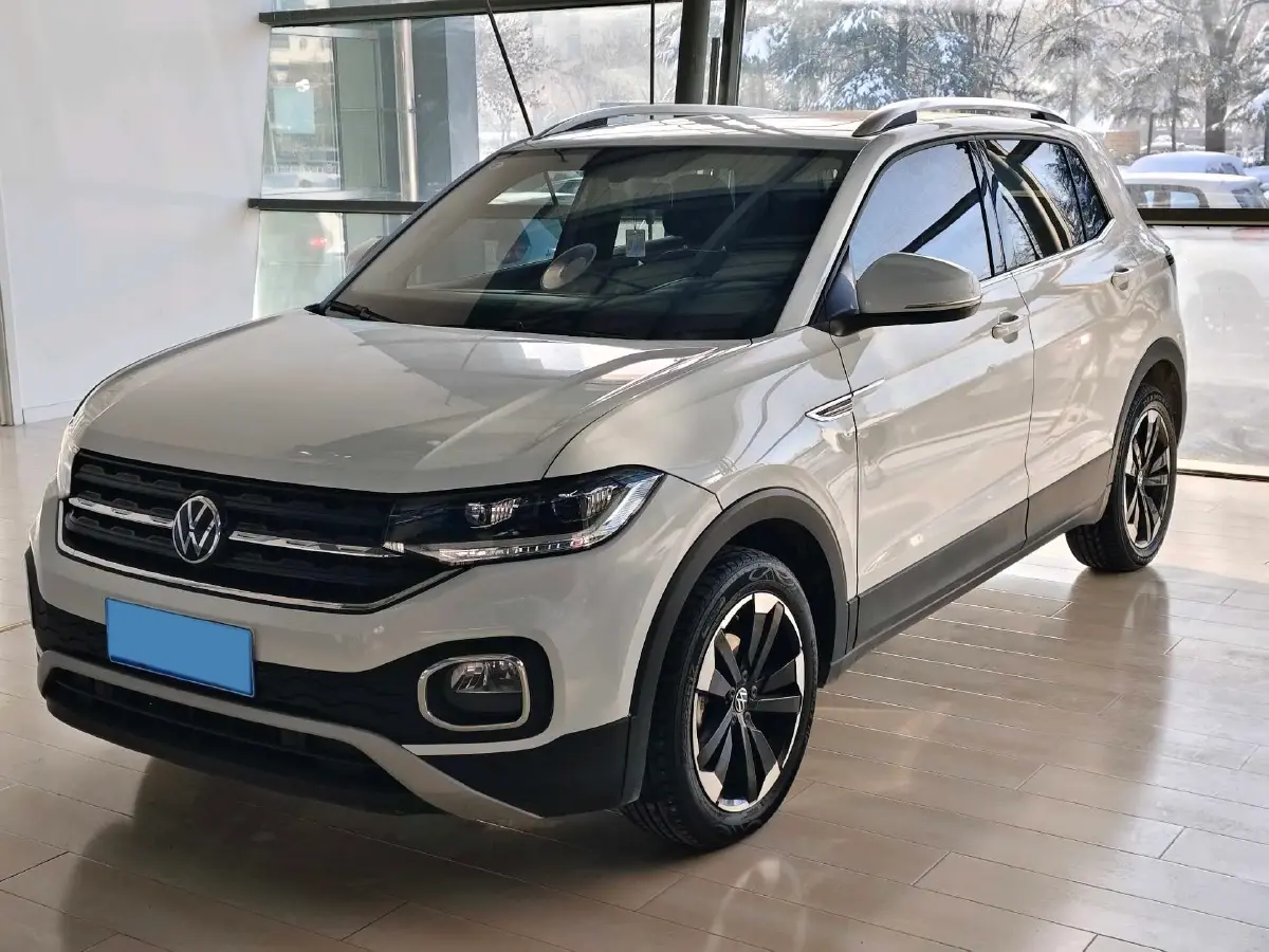 2023 Volkswagen Tacqua 1.2T 116HP L4 7DCT
