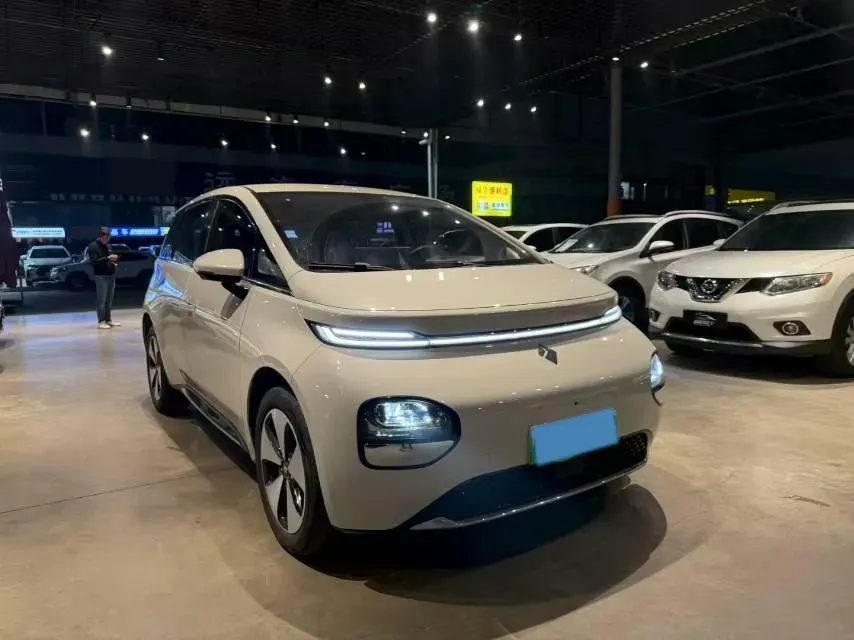 2023 BaoJun Cloud BEV 50.6KWH,autocango,china used car exporter,china ev exporter,chinese used car exporter,chinese used ev exporter