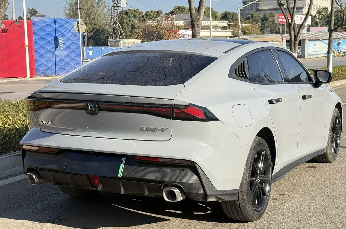 2023 ChangAn UNI-V iDD 1.5T 170HP L4 6TCT PHEV 18.4KWH,autocango,china used car exporter,china ev exporter,chinese used car exporter,chinese used ev exporter