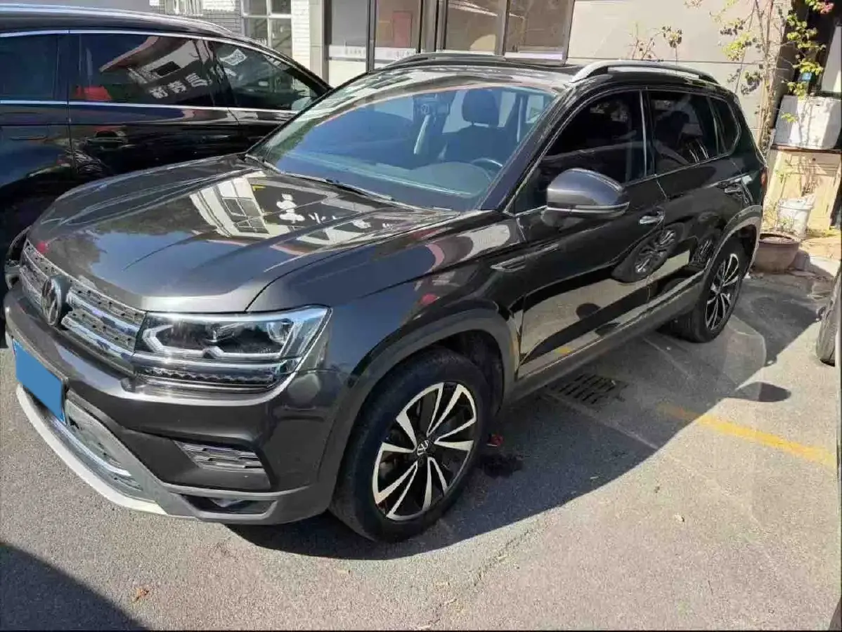 2021 Volkswagen Tharu 2.0T 186HP L4 7DCT