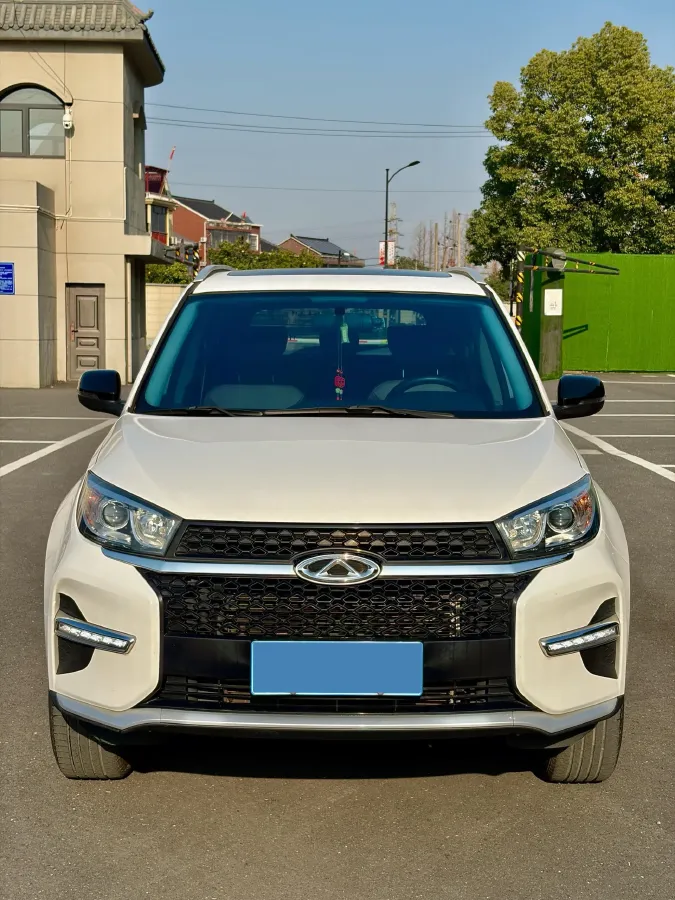 2020 Chery Tiggo 3 1.5L 116HP L4 5MT,autocango,china used car exporter,china ev exporter,chinese used car exporter,chinese used ev exporter