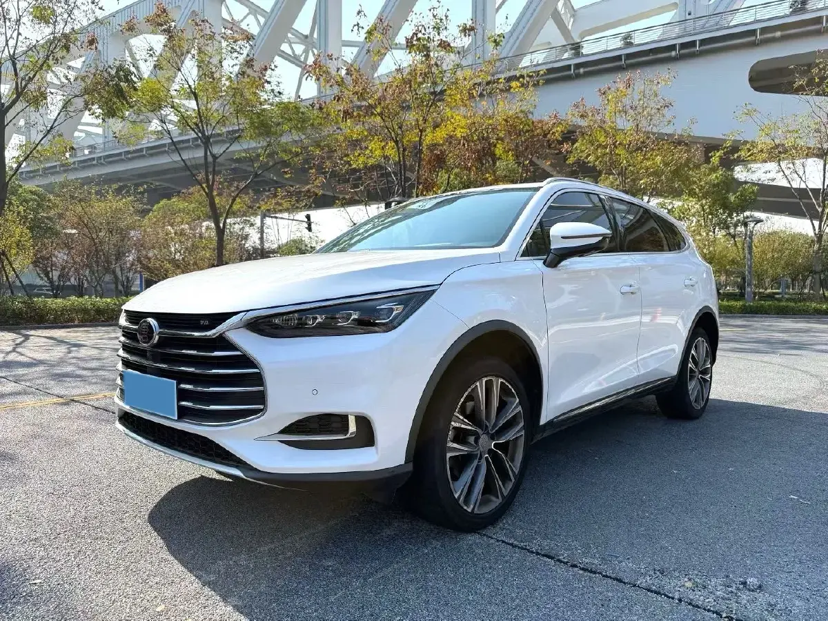 2019 BYD Tang 2.0T 192HP L4 6AT